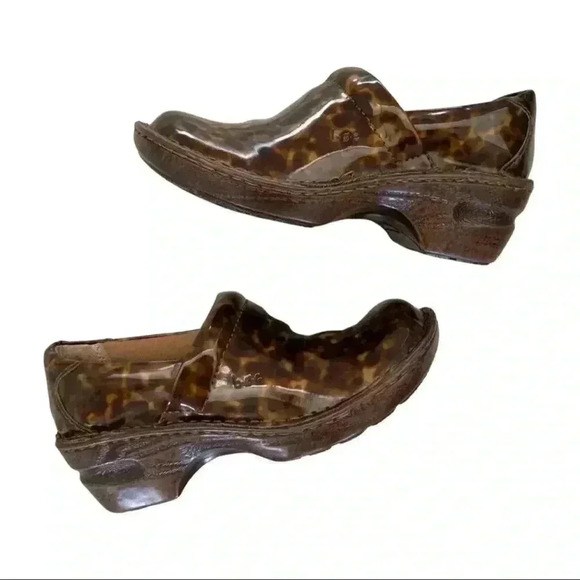 B.O.C. Born Concept nurse clog Size 6 - Picture 1 of 3